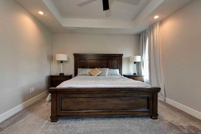 707 N Fox Hill Circle, Nixa, MO 65714