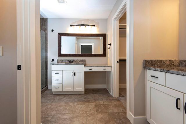 707 N Fox Hill Circle, Nixa, MO 65714