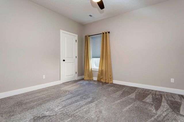 707 N Fox Hill Circle, Nixa, MO 65714