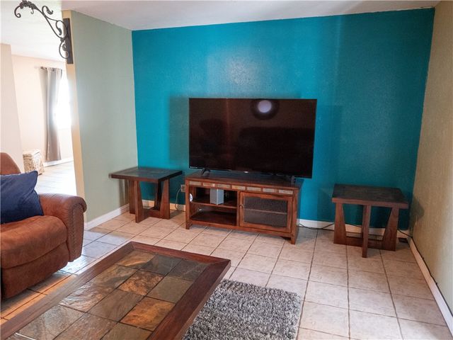 372 E Fm 771, Riviera, TX 78379