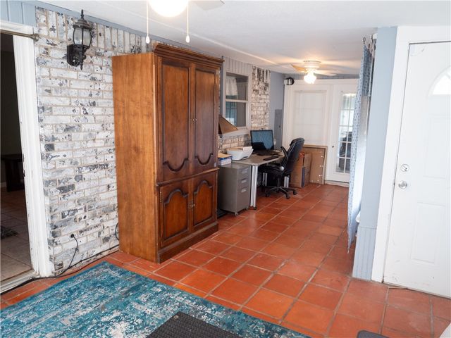 372 E Fm 771, Riviera, TX 78379