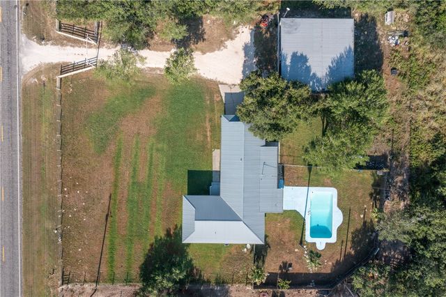 372 E Fm 771, Riviera, TX 78379