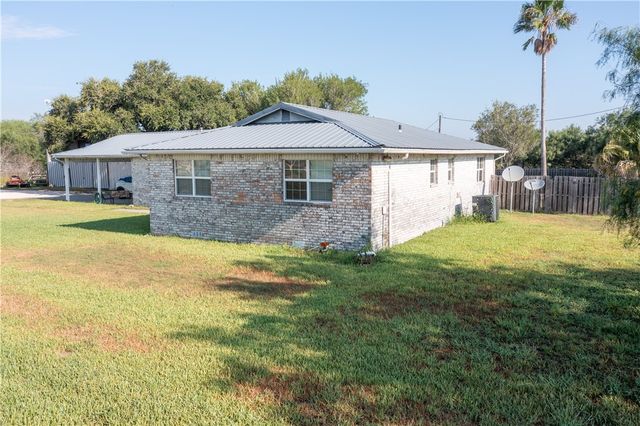 372 E Fm 771, Riviera, TX 78379