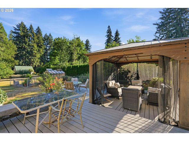 4616 Se HULL Ave, Milwaukie, OR 97267