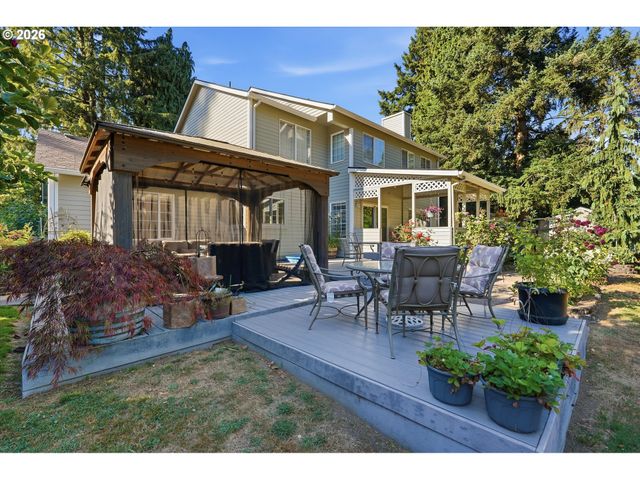 4616 Se HULL Ave, Milwaukie, OR 97267