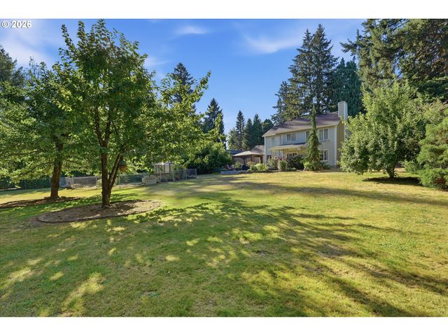 4616 Se HULL Ave, Milwaukie, OR 97267