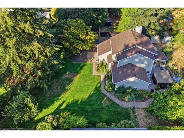 4616 Se HULL Ave, Milwaukie, OR 97267