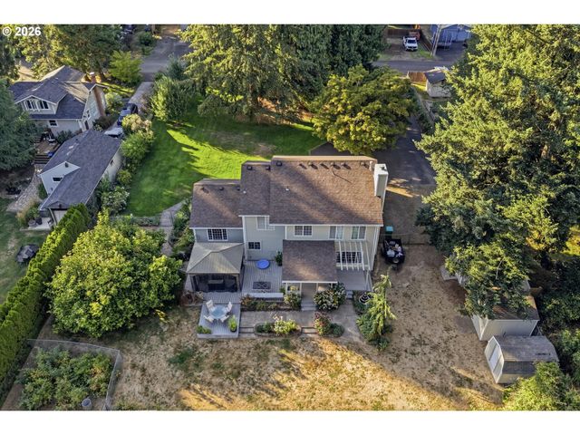 4616 Se HULL Ave, Milwaukie, OR 97267
