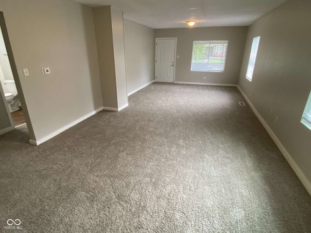 2712 Columbia Avenue, Indianapolis, IN 46205