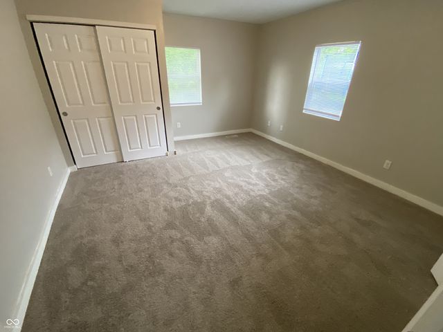 2712 Columbia Avenue, Indianapolis, IN 46205