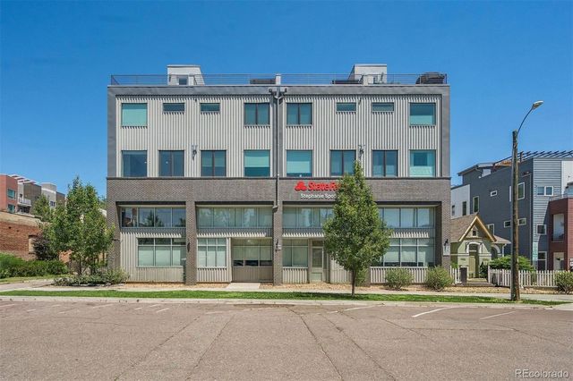 2827 W 25th Avenue 204, Denver, CO 80211
