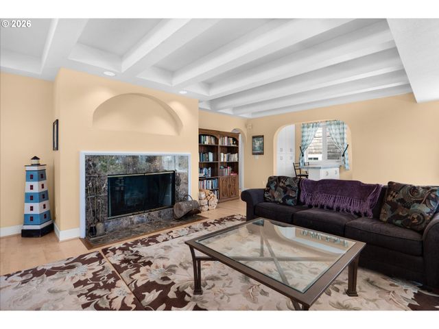 1161 S PROM, Seaside, OR 97138