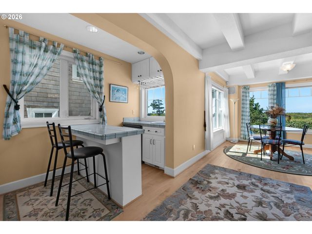 1161 S PROM, Seaside, OR 97138