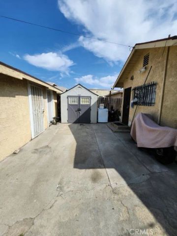 951 S Kern, Los Angeles, CA 90022