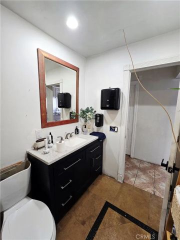 951 S Kern, Los Angeles, CA 90022