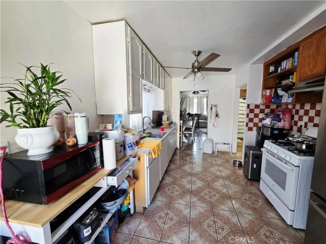 951 S Kern, Los Angeles, CA 90022