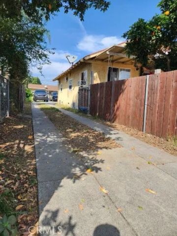 951 S Kern, Los Angeles, CA 90022