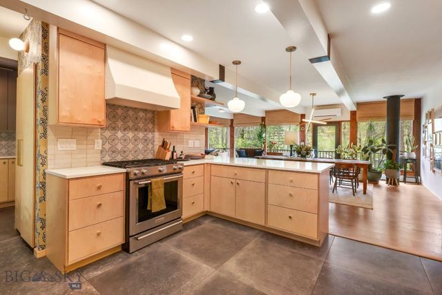 3556 Bear Canyon Road, Bozeman, MT 59715