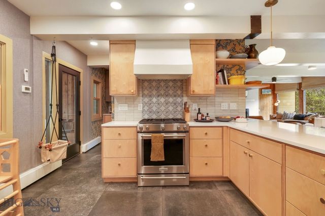 3556 Bear Canyon Road, Bozeman, MT 59715