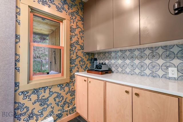 3556 Bear Canyon Road, Bozeman, MT 59715