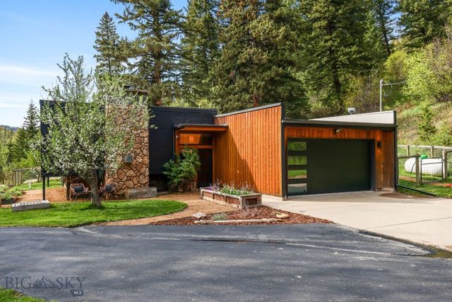 3556 Bear Canyon Road, Bozeman, MT 59715