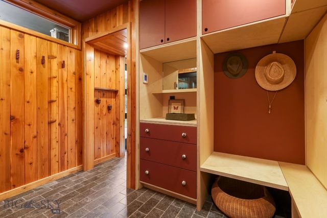 3556 Bear Canyon Road, Bozeman, MT 59715