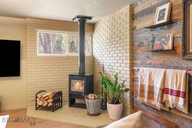 3556 Bear Canyon Road, Bozeman, MT 59715