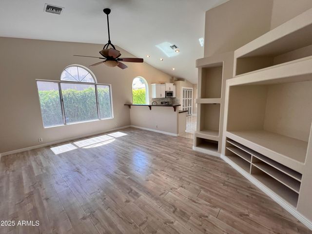 3910 W Soft Wind Drive, Glendale, AZ 85310