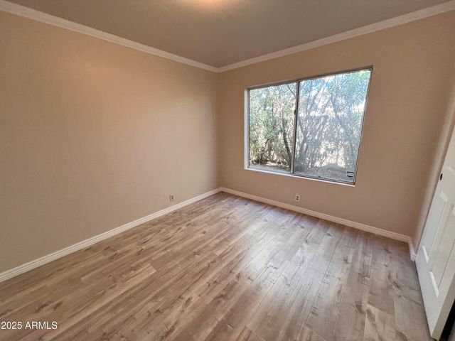 3910 W Soft Wind Drive, Glendale, AZ 85310