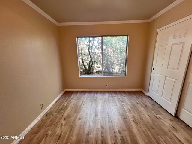 3910 W Soft Wind Drive, Glendale, AZ 85310