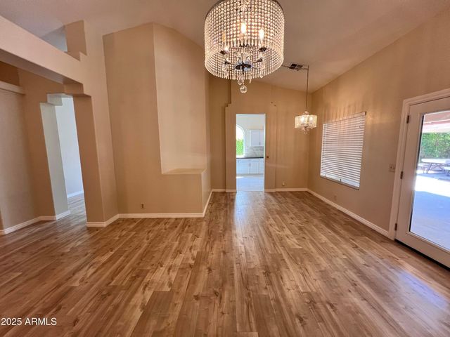 3910 W Soft Wind Drive, Glendale, AZ 85310