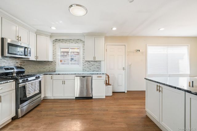 14 Dickinson Avenue, Nyack, NY 10960