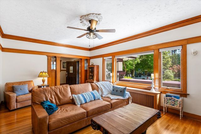 1624 S Tacoma St, Spokane, WA 99203