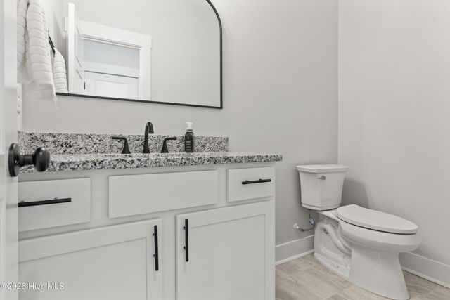 1616 Chadwick Shores Drive, Sneads Ferry, NC 28460