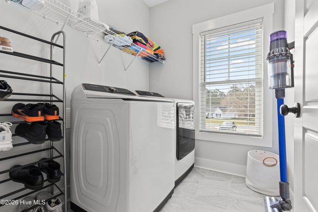 1616 Chadwick Shores Drive, Sneads Ferry, NC 28460