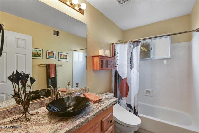 19520 N 84TH Avenue, Peoria, AZ 85382
