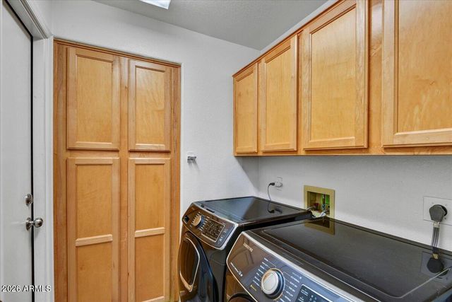 19520 N 84TH Avenue, Peoria, AZ 85382