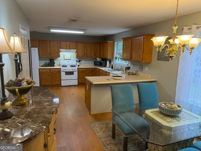 4995 Meadow Overlook, Cumming, GA 30040