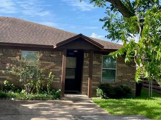 12225 11th Street, Santa Fe, TX 77510
