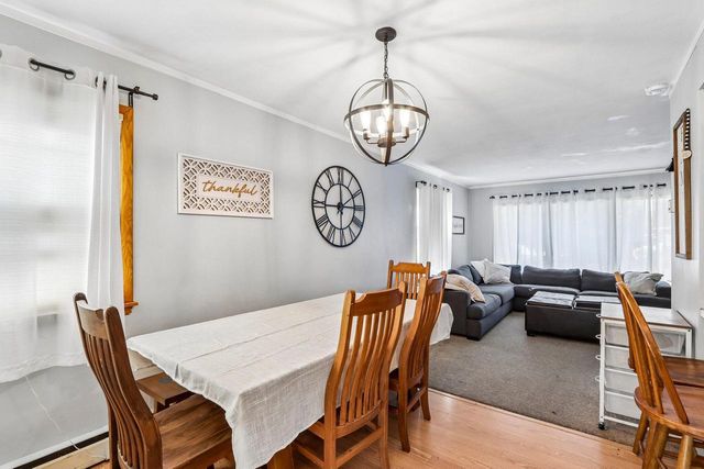 1229 Ed-Mar CIRCLE, Waukesha, WI 53188