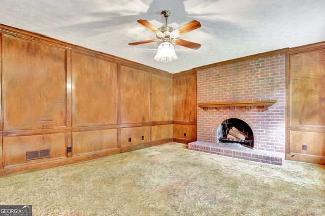 122 Hawn Road, Fayetteville, GA 30215