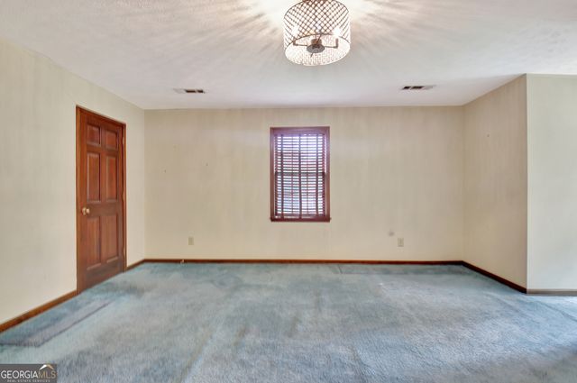 122 Hawn Road, Fayetteville, GA 30215