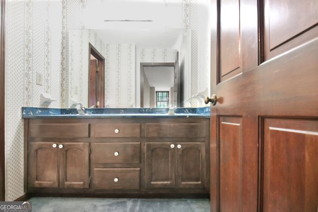 122 Hawn Road, Fayetteville, GA 30215