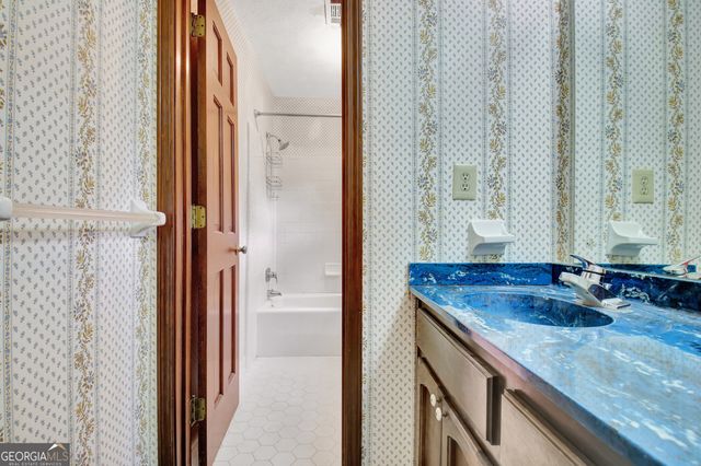 122 Hawn Road, Fayetteville, GA 30215