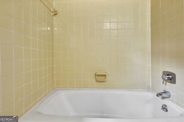 122 Hawn Road, Fayetteville, GA 30215