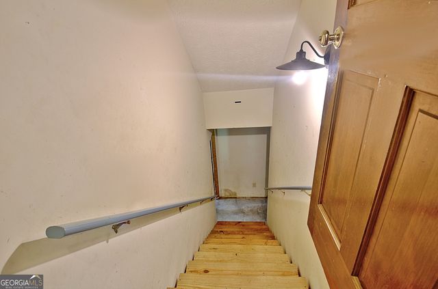 122 Hawn Road, Fayetteville, GA 30215