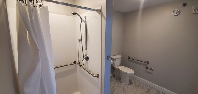 1 Main St 204, Peabody, MA 01960