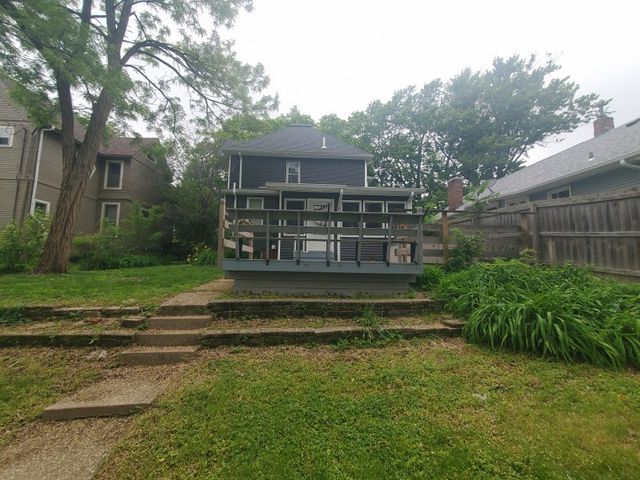 1921 Farnam Street, Davenport, IA 52803