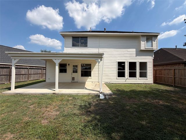 5002 Misty Lane, Pasadena, TX 77505