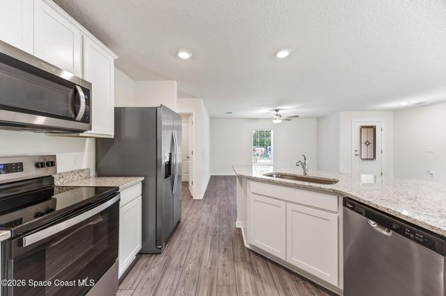 1141 Salina Street SE, Palm Bay, FL 32909